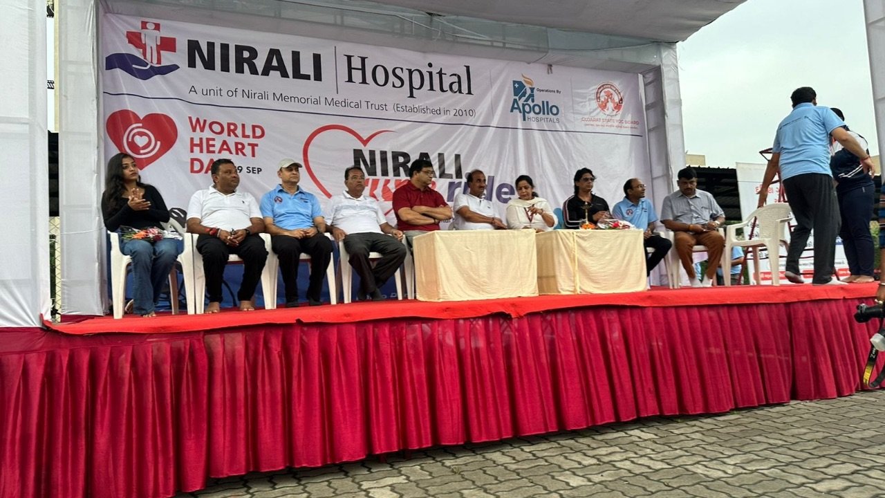 World Heart Day initiative of Gujarat State Yoga Board and Nirali Hospital Navsari 