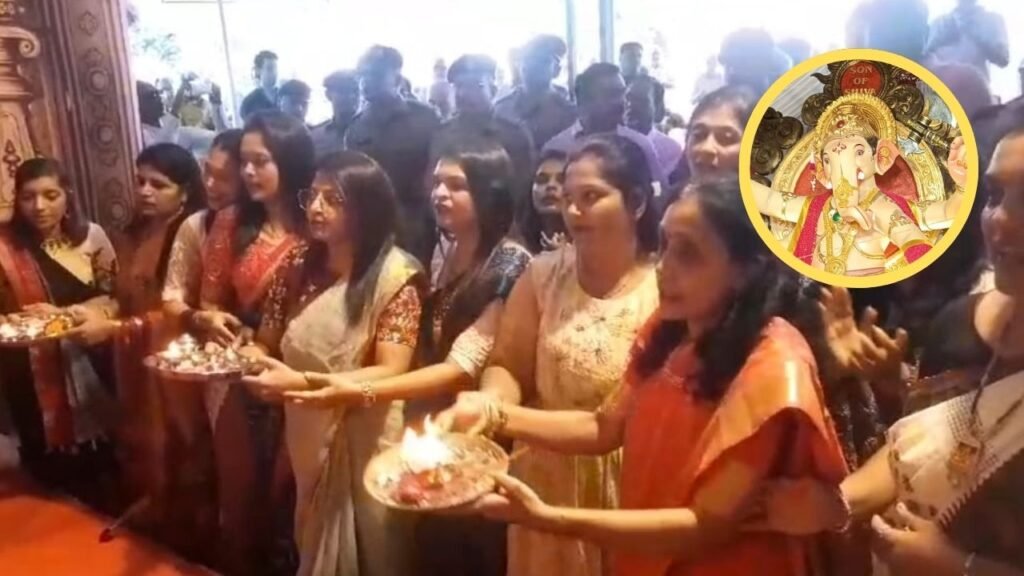 Navsari Jamalpore Ganesh crowd devotees